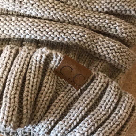 CC beanie - Picture 2 of 3